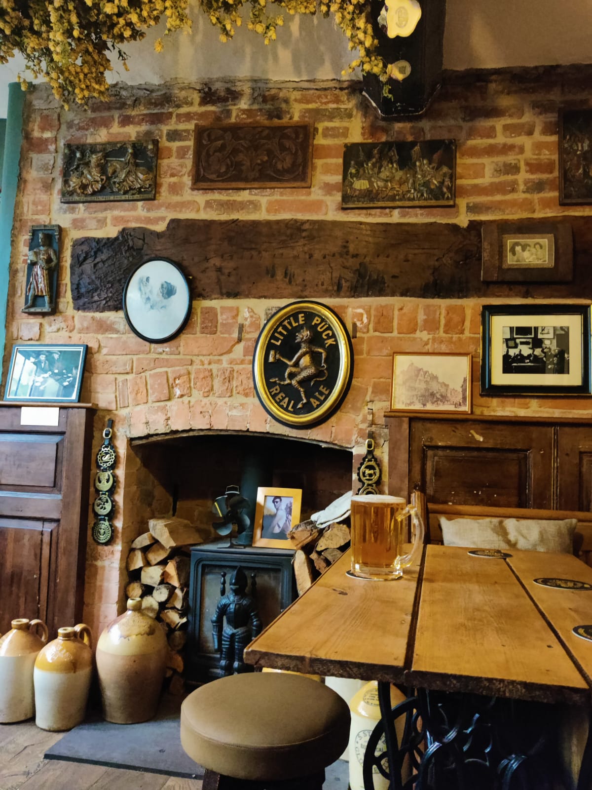 BEER MEMORIES - Quirky Pubs on Daddy Day