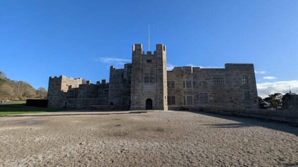 Money Doesn’t Buy Brains – My Visit to Castle Drogo.