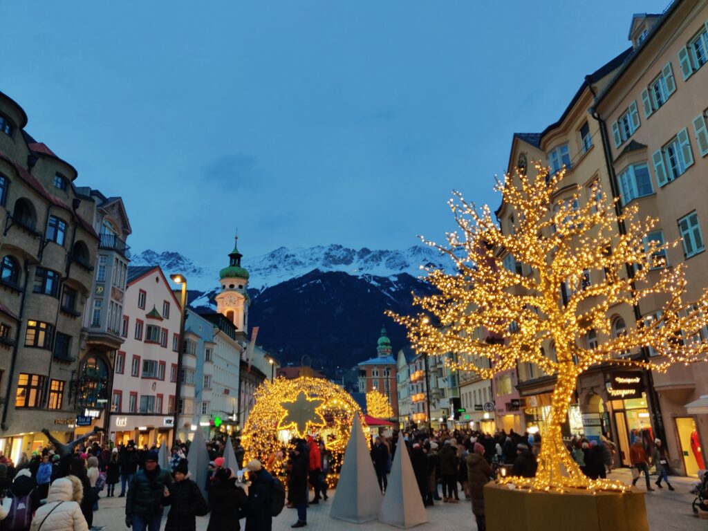 A Very Alpine Christmas - TimberMane vs. Krampus (Fuelled by Glühwein)