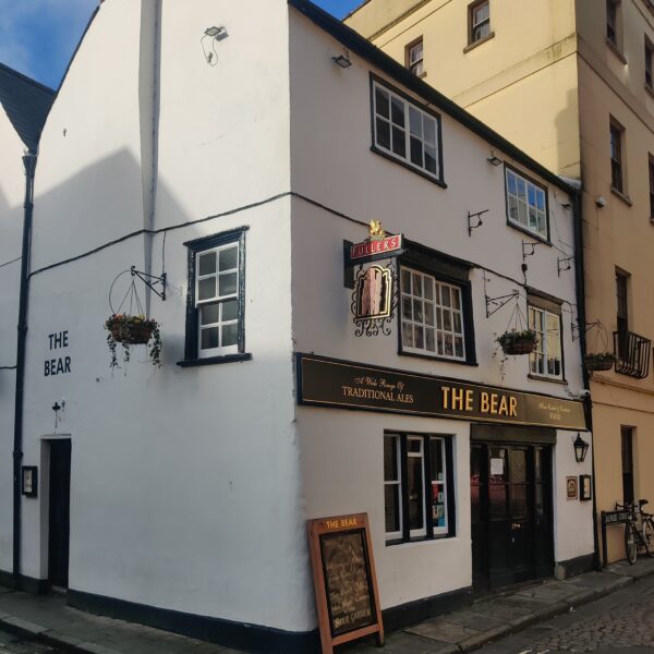 Turn Off the News: 5 Reasons Life in the UK Is Actually Pretty Good