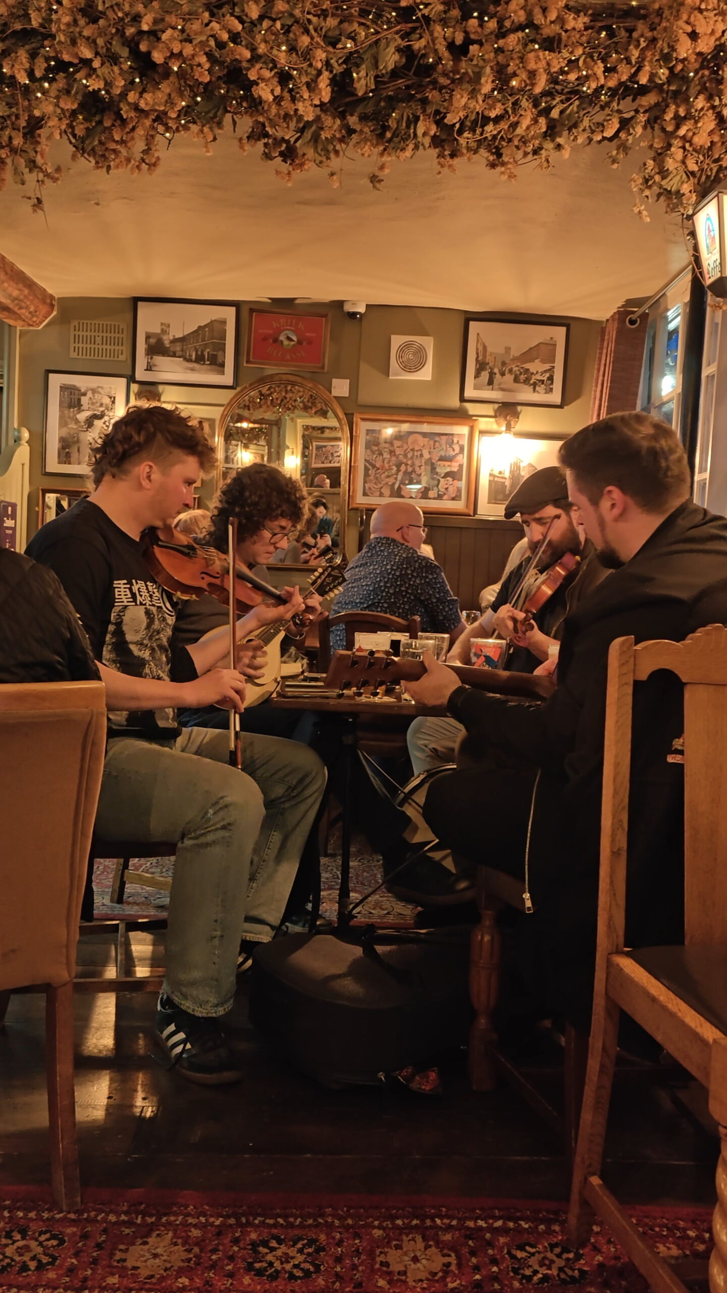 BEER MEMORIES: The Pub Nights We Need More Of – The Market Tavern Tap